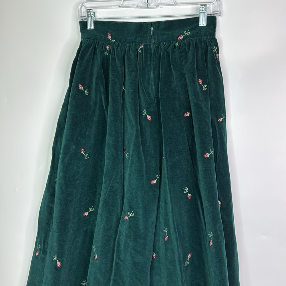The Eagle's Eye Green Floral Velvet Maxi Skirt Size 8 Hong Kong Cottagecore - Picture 4 of 9